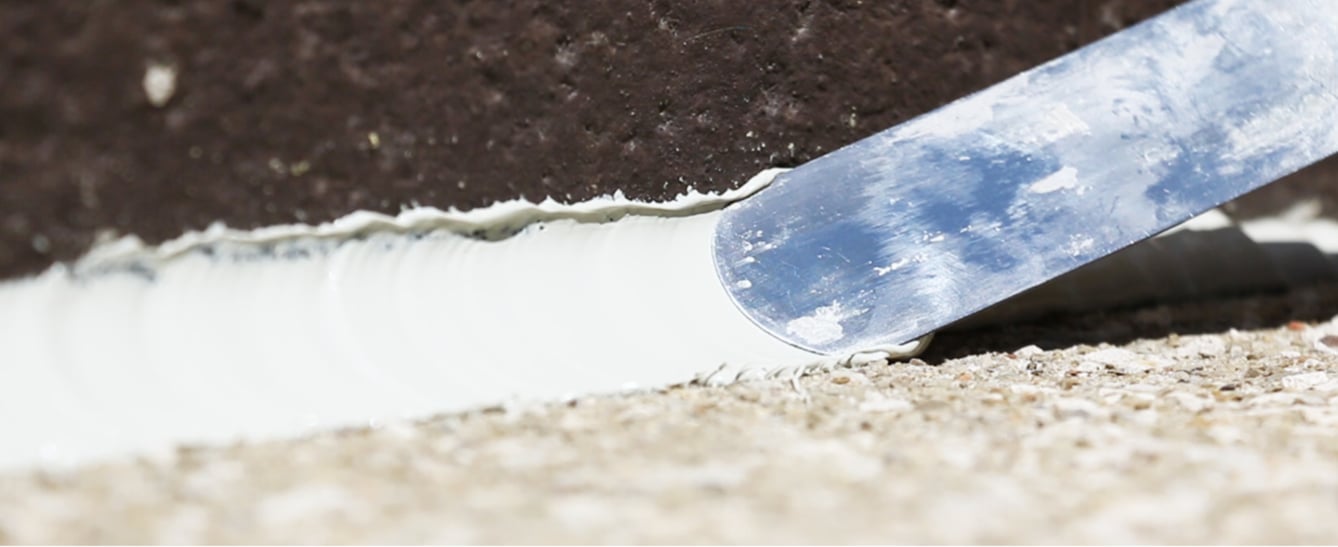 Tips for Applying Waterproof Caulking on Concrete